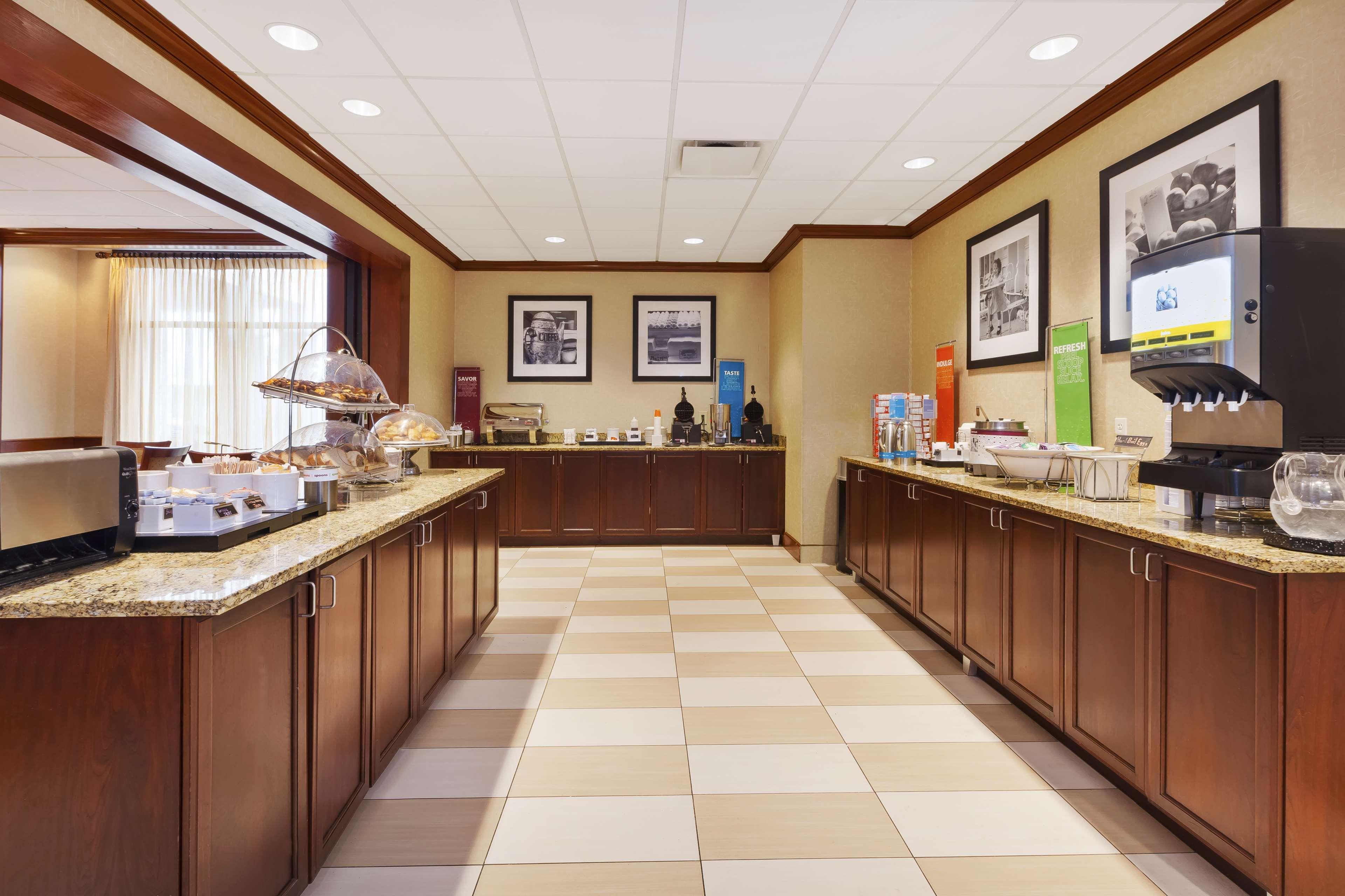Hampton Inn Detroit/Southgate Dış mekan fotoğraf