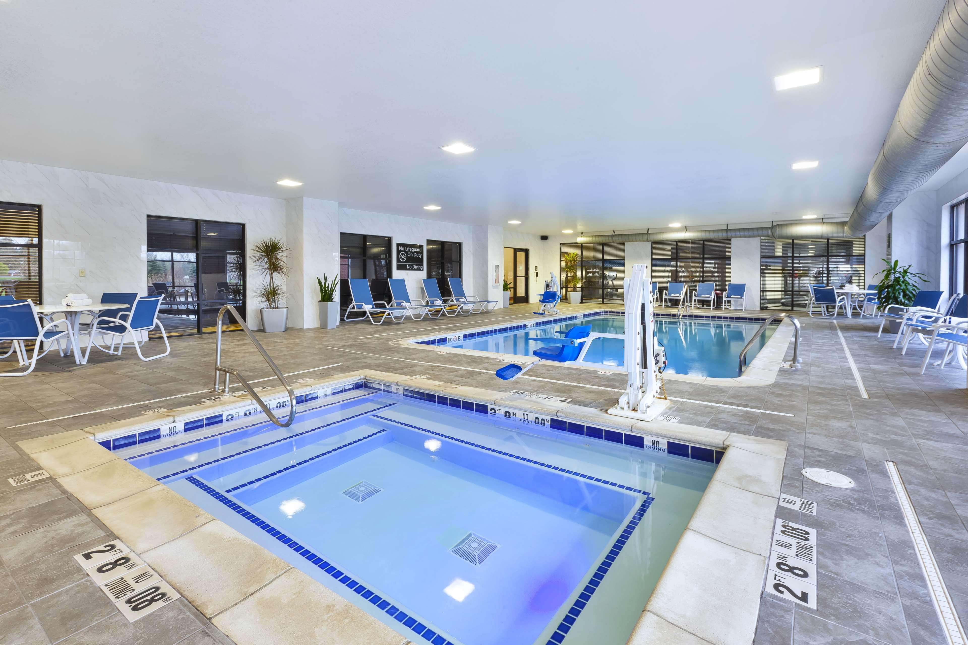 Hampton Inn Detroit/Southgate Dış mekan fotoğraf