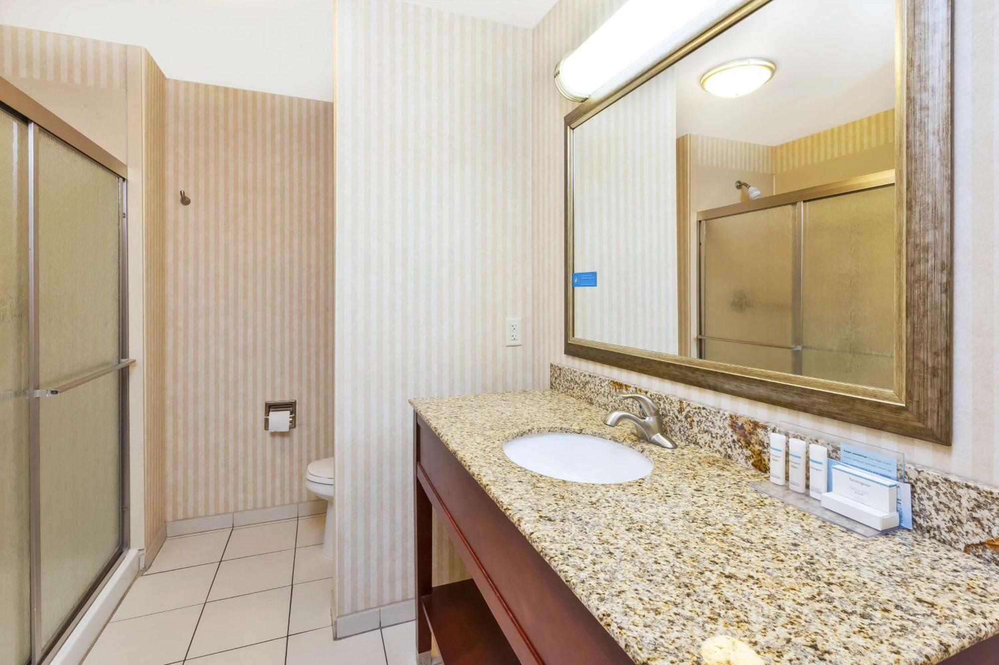 Hampton Inn Detroit/Southgate Dış mekan fotoğraf